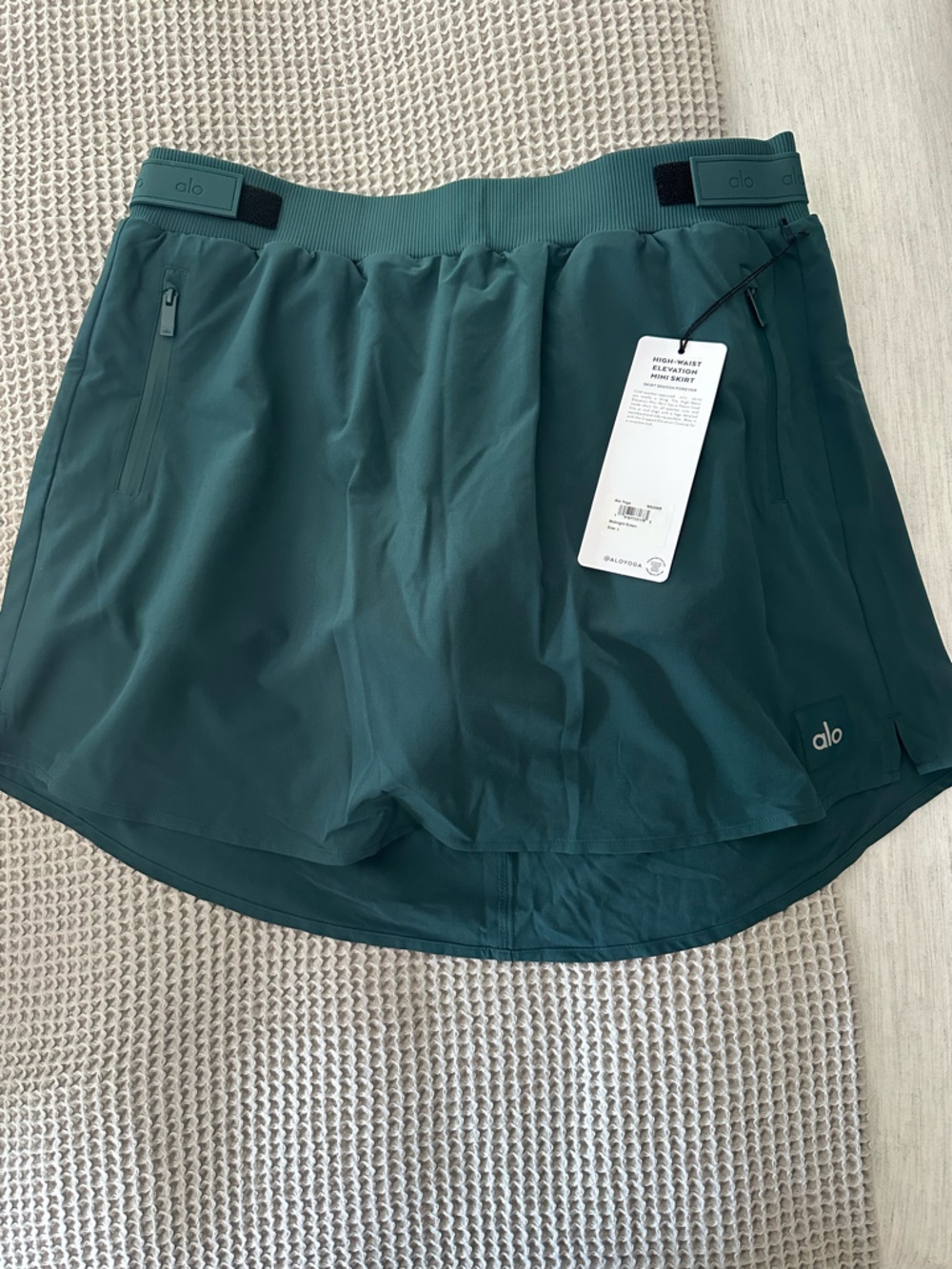 NWT: ALO Yoga Women's High Waist Elevation Mini Skirt, Midnight Green, Large